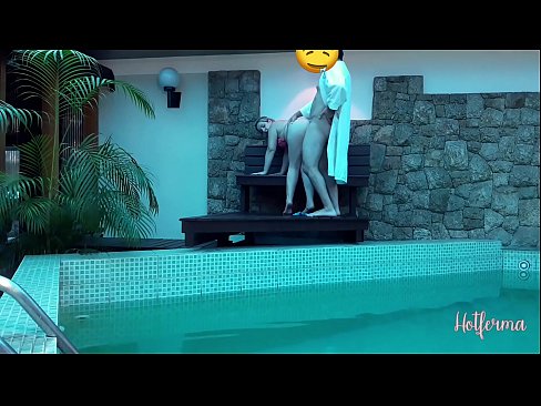 ❤️ Boss invites the maid to the pool but can't resist a hot ❤️ Sex video at en-gb.muitohentai.ru ️❤